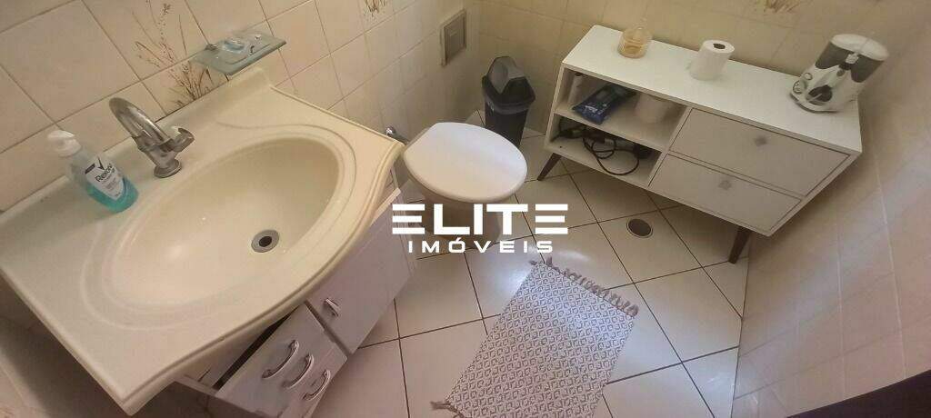 Sobrado à venda no Vila Assis Brasil: 