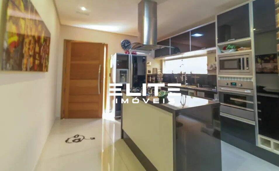 Sobrado à venda no Vila Assunção: 