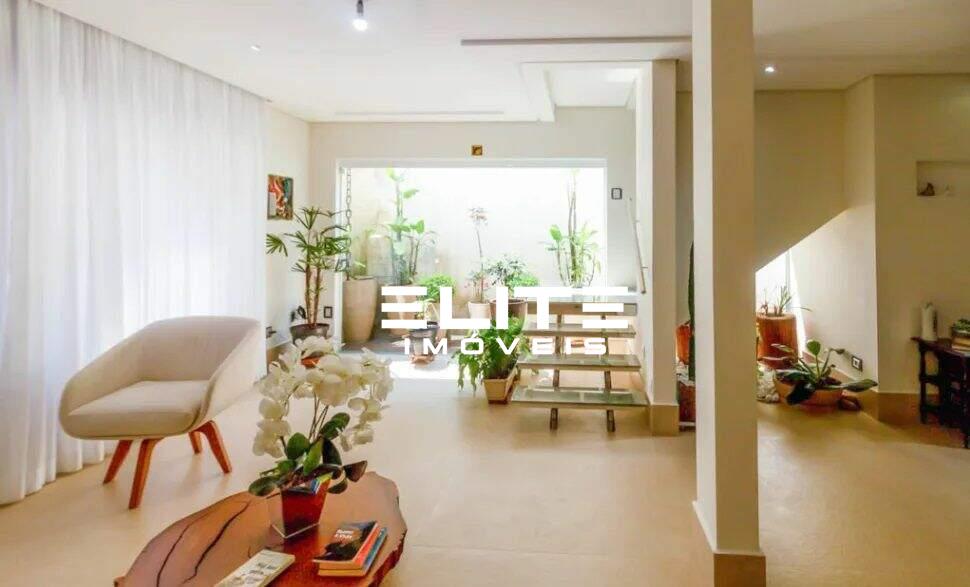 Sobrado à venda no Vila Assunção: 