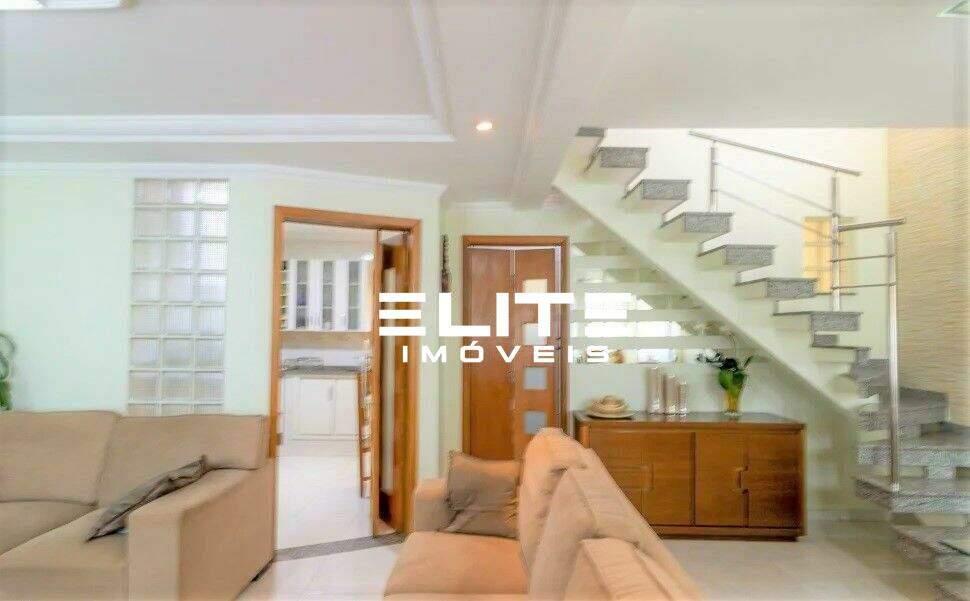 Sobrado à venda no Vila Curuçá: 