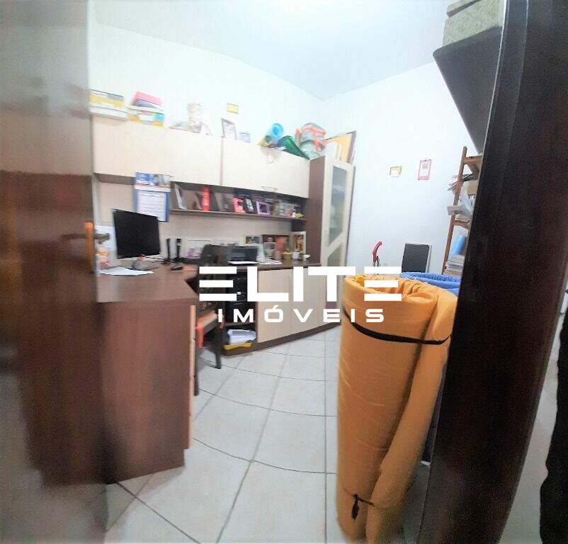 Casa à venda no Santa Maria: 