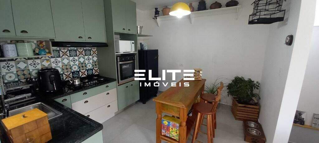 Sobrado à venda no Vila Santa Teresa: 