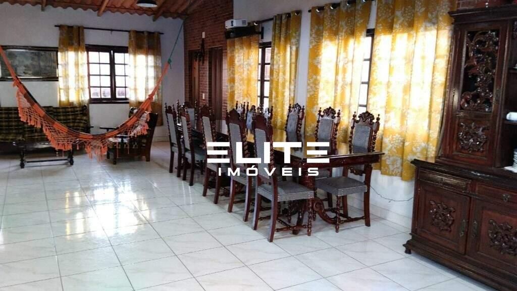 Casa à venda no Jardim Pilar: 