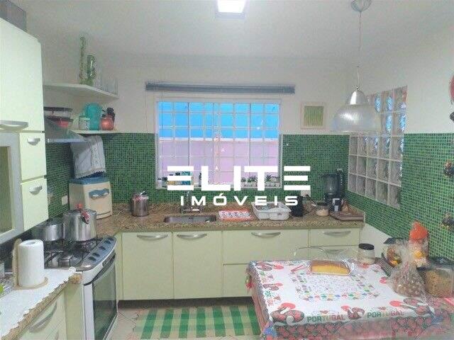 Sobrado à venda no Vila Valparaíso: 