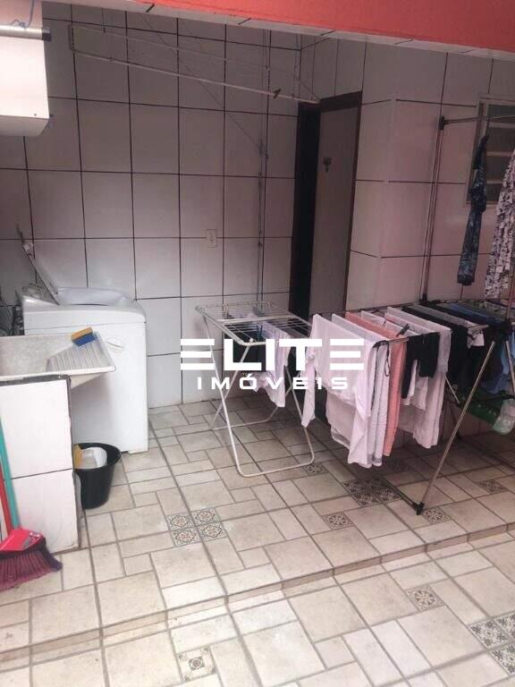 Sobrado à venda no Santa Maria: 