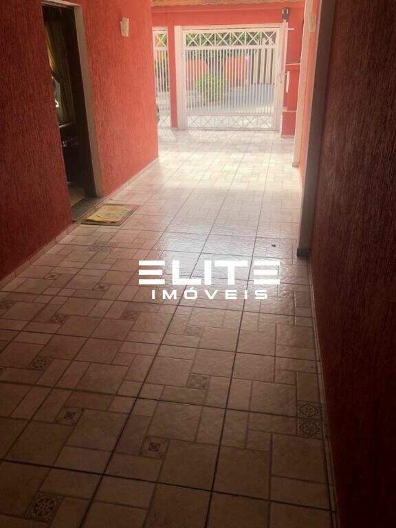 Sobrado à venda no Santa Maria: 