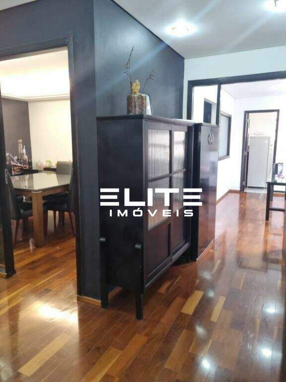 Sala à venda no Centro: 