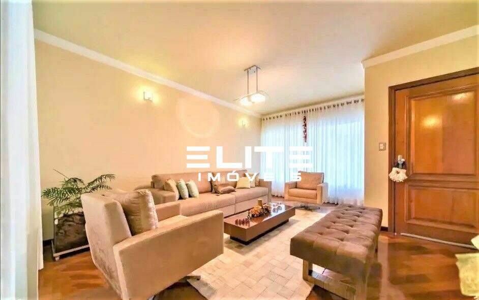 Sobrado à venda no Vila Alzira: 