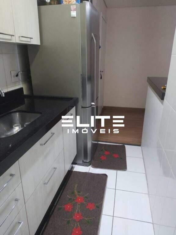 Apartamento à venda no Vila Eldízia: 