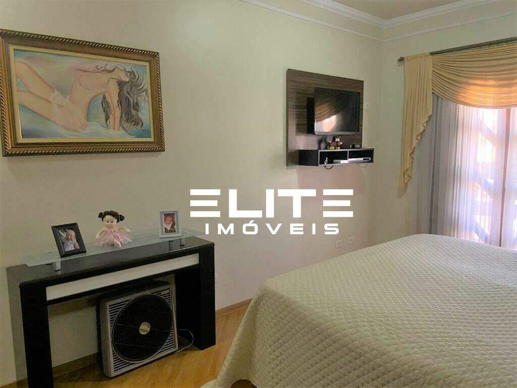 Sobrado à venda no Campestre: 