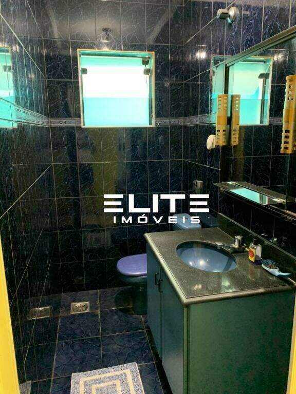 Sobrado à venda no Parque Marajoara: 