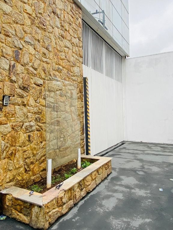 Galpão à venda no Vila Sacadura Cabral: 