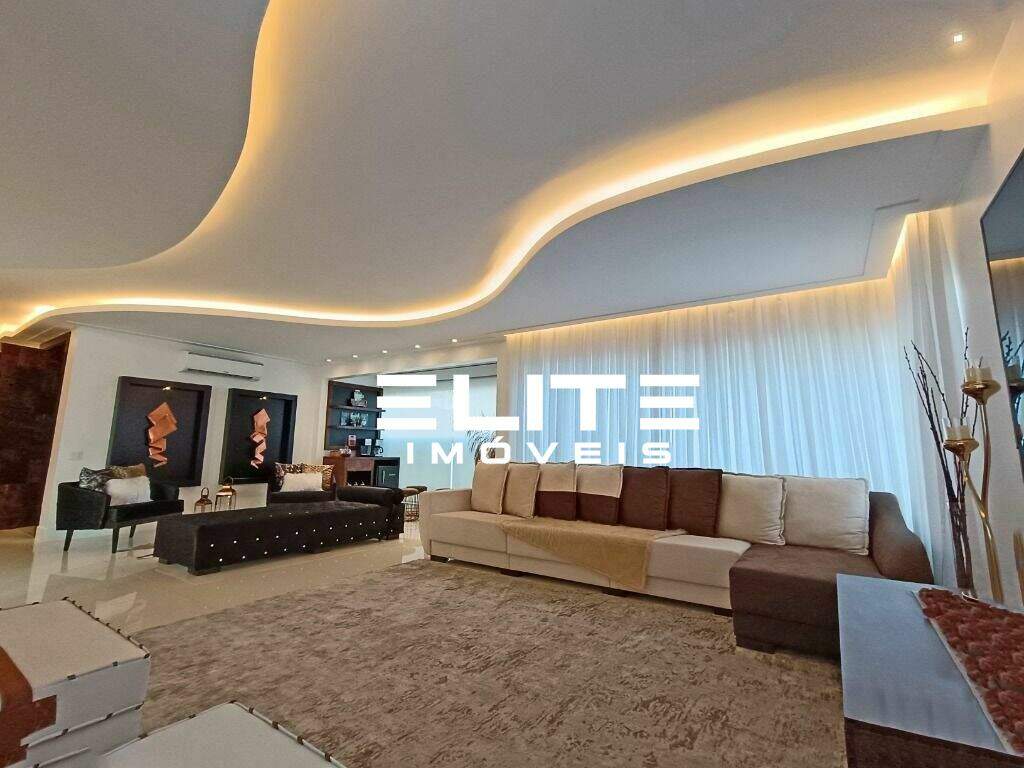 Apartamento à venda no Bairro Jardim: 