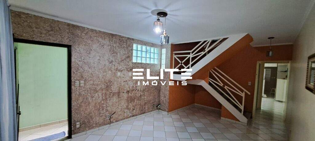 Sobrado à venda no Parque Gerassi: 