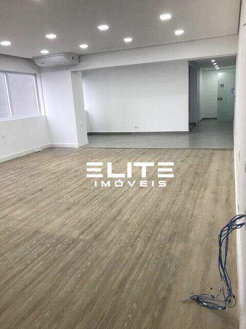 Sala à venda no Centro: 