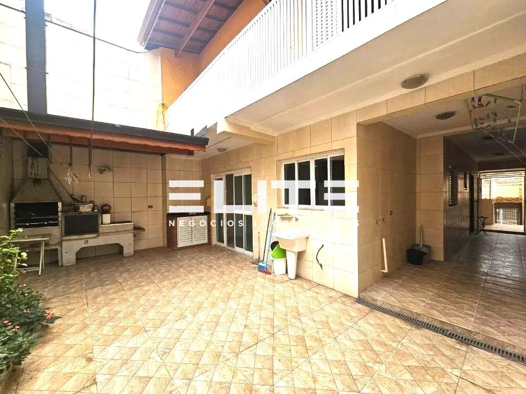 Sobrado à venda no Vila Guiomar: 