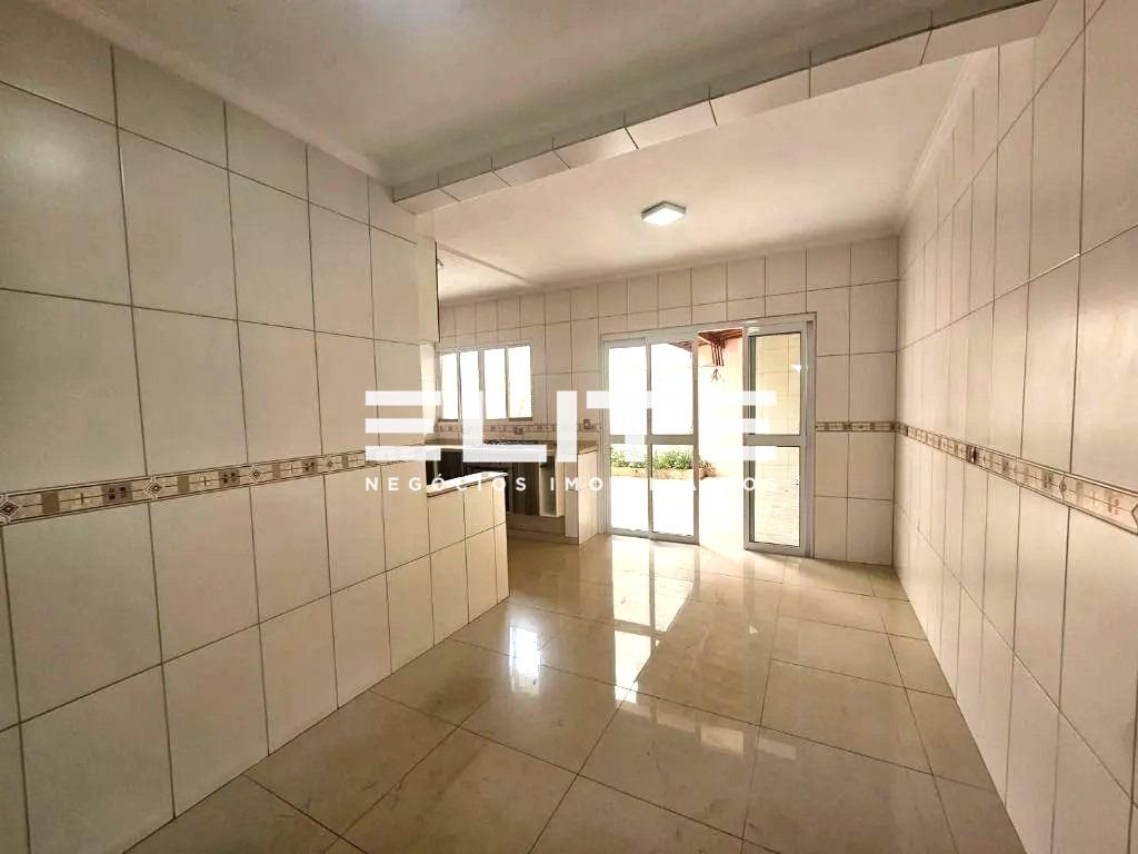 Sobrado à venda no Vila Guiomar: 