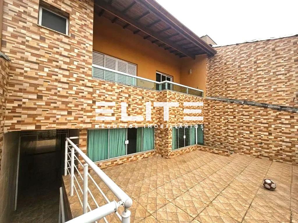 Sobrado à venda no Vila Guiomar: 