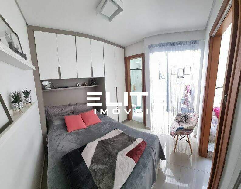 Sobrado à venda no Campestre: 