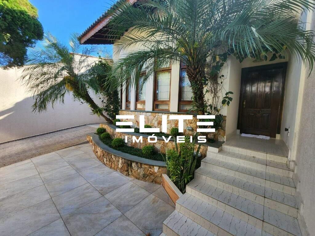 Sobrado à venda no Campestre: 