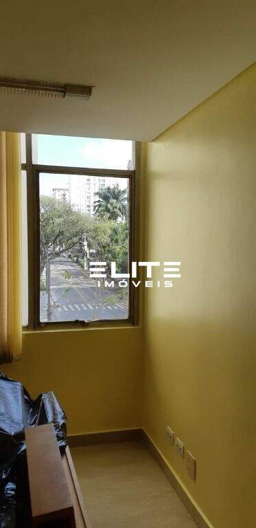 Sala à venda no Centro: 