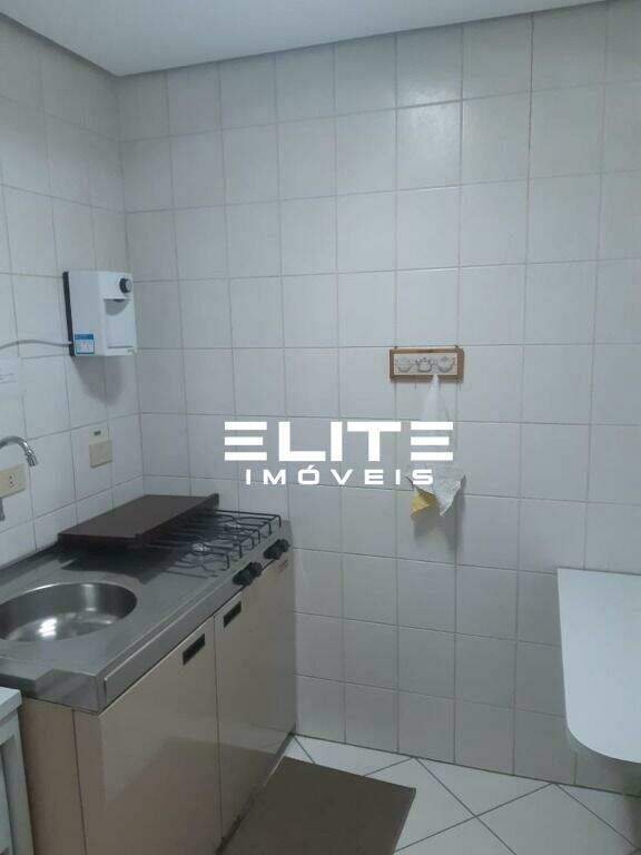 Sala à venda no Centro: 