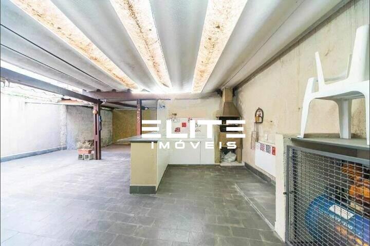 Sobrado à venda no Centro: 