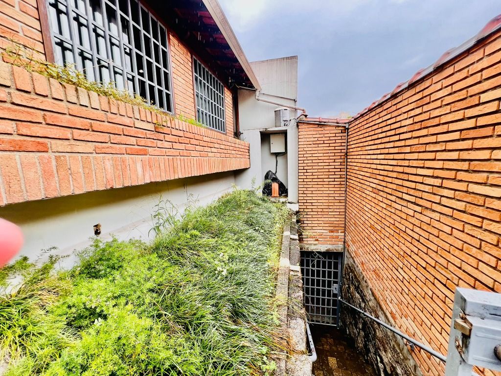 Sobrado à venda no Centro: 