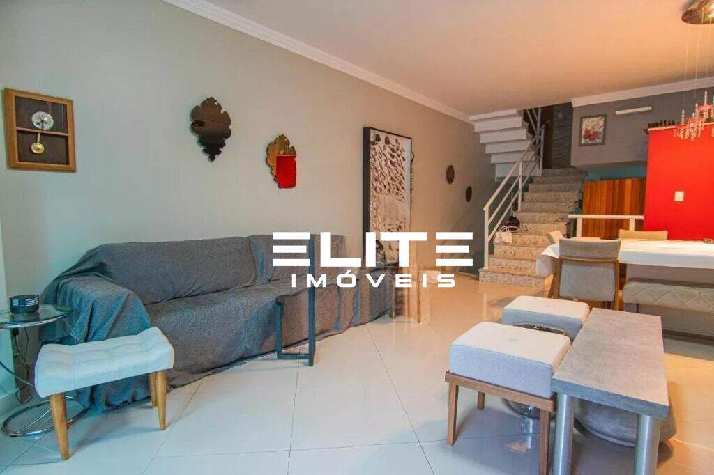 Sobrado à venda no Centro: 