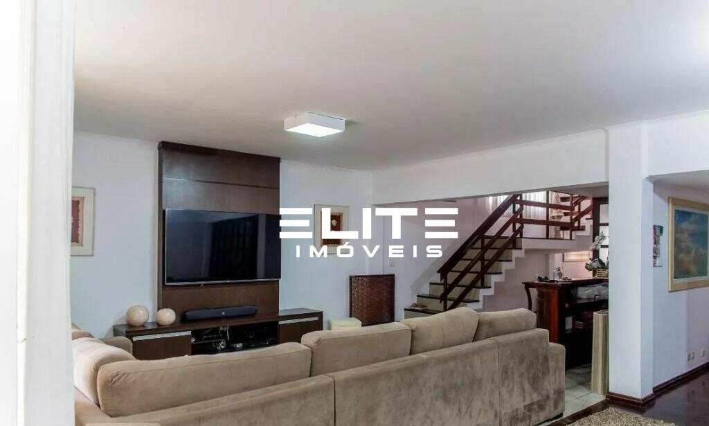 Sobrado à venda no Bairro Jardim: 