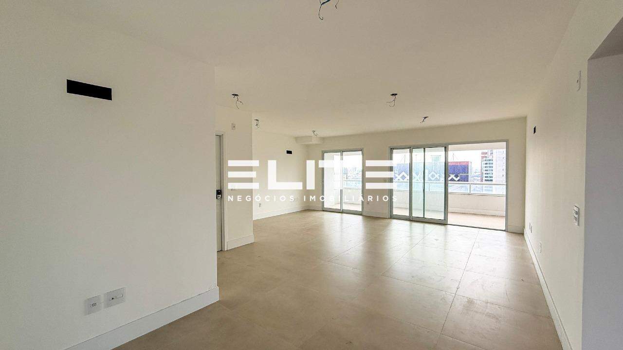 Apartamento à venda no Jardim: 