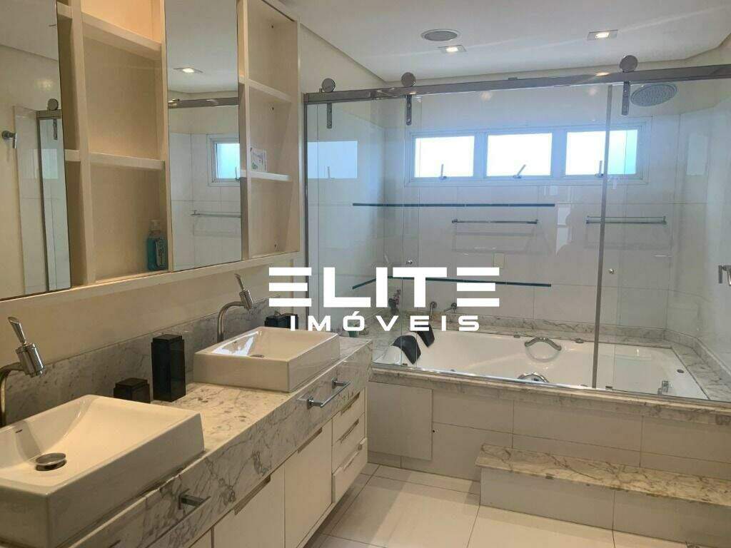 Sobrado à venda no Vila Gilda: 