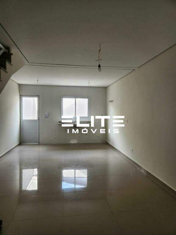 Sobrado à venda no Vila Vilma: 