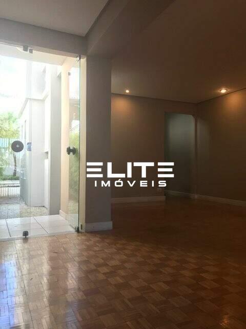 Sobrado à venda no Santa Maria: 