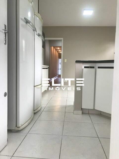 Sobrado à venda no Santa Maria: 