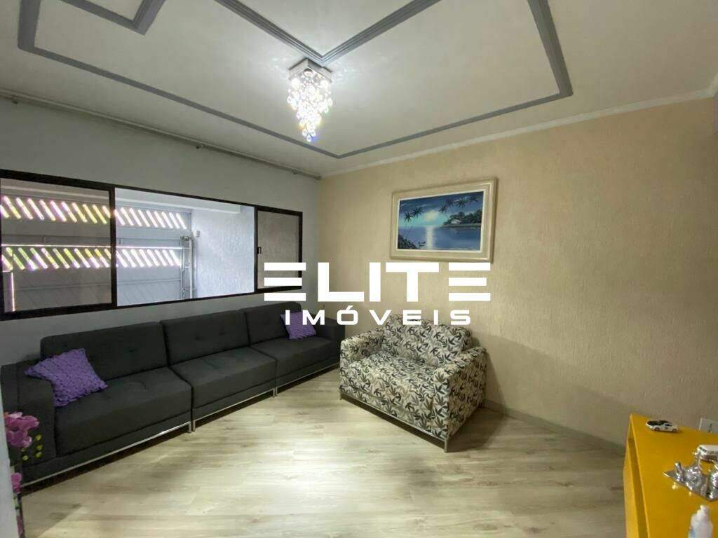 Sobrado à venda no Jardim Rina: 