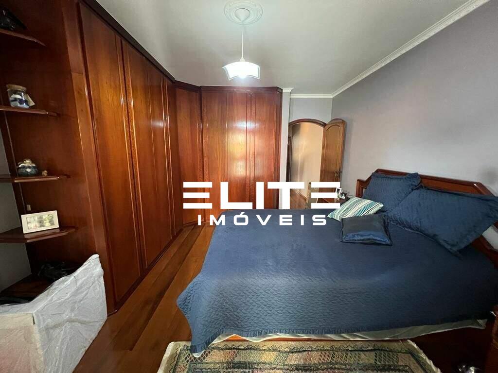 Sobrado à venda no Campestre: 