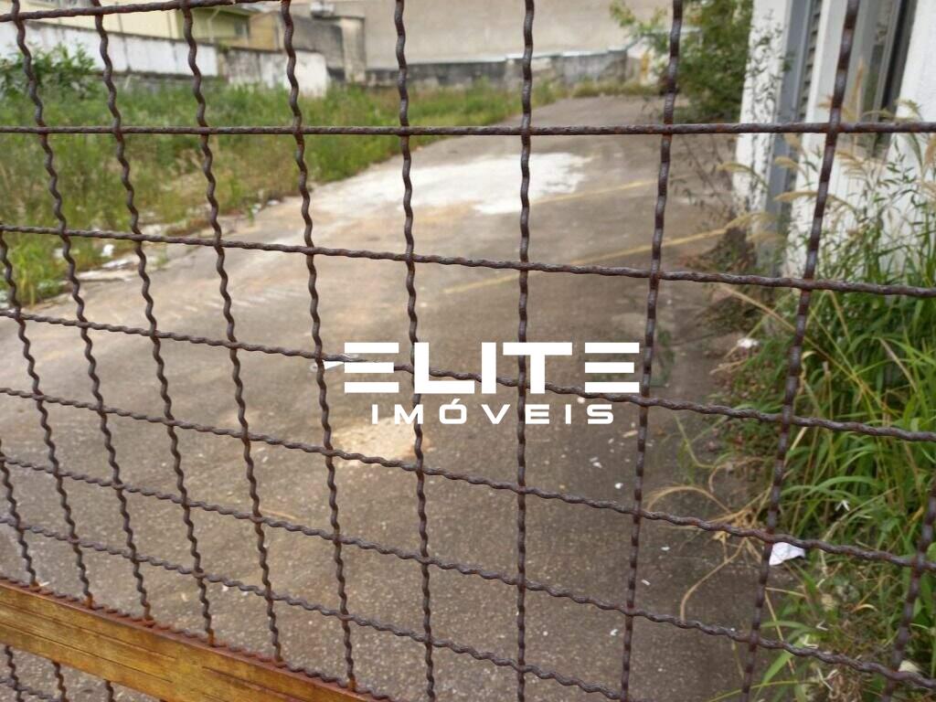 Terreno à venda no Centro: 