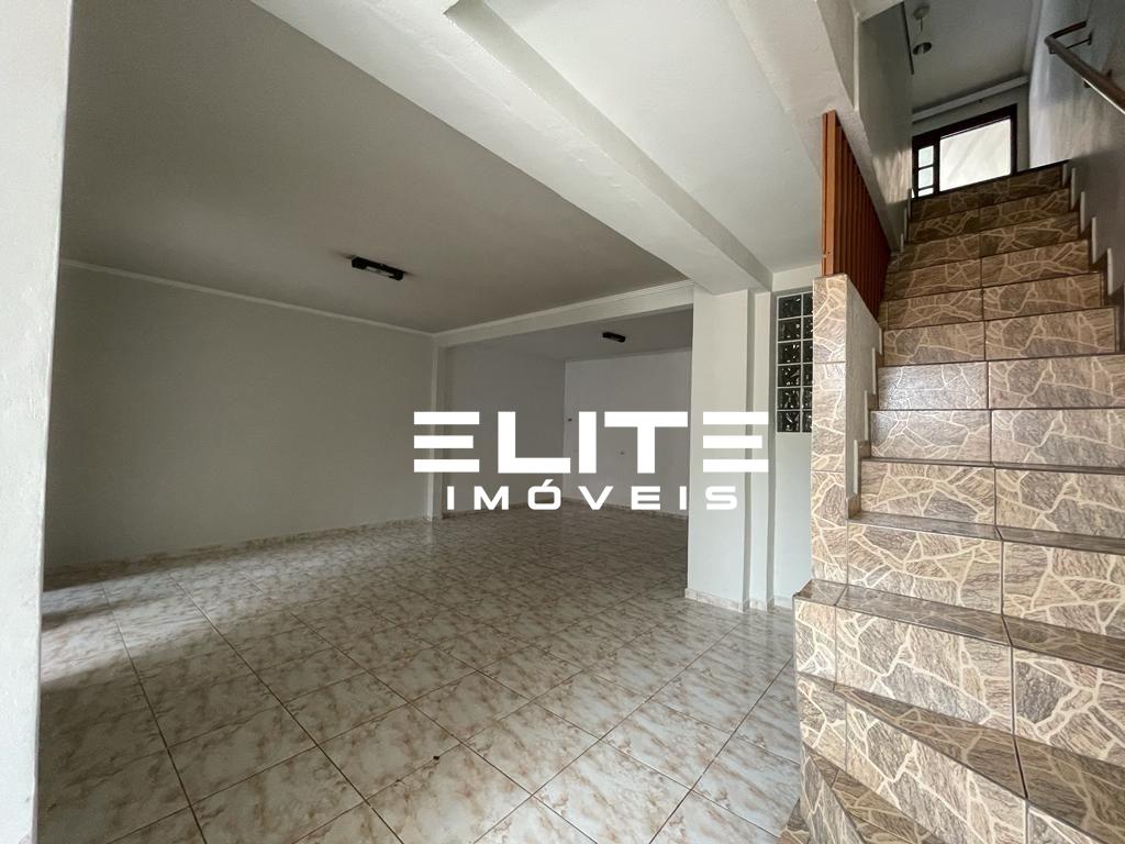 Sobrado para aluguel no Campestre: 