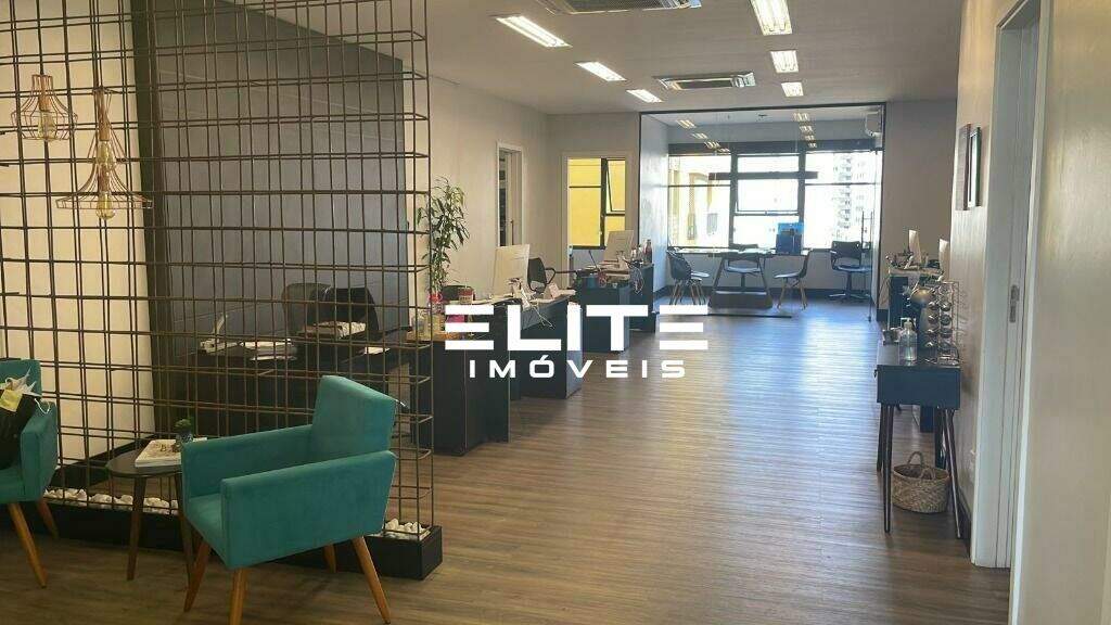 Sala à venda no Vila Bastos: 