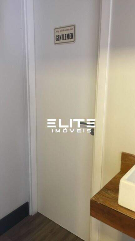 Sala à venda no Vila Bastos: 