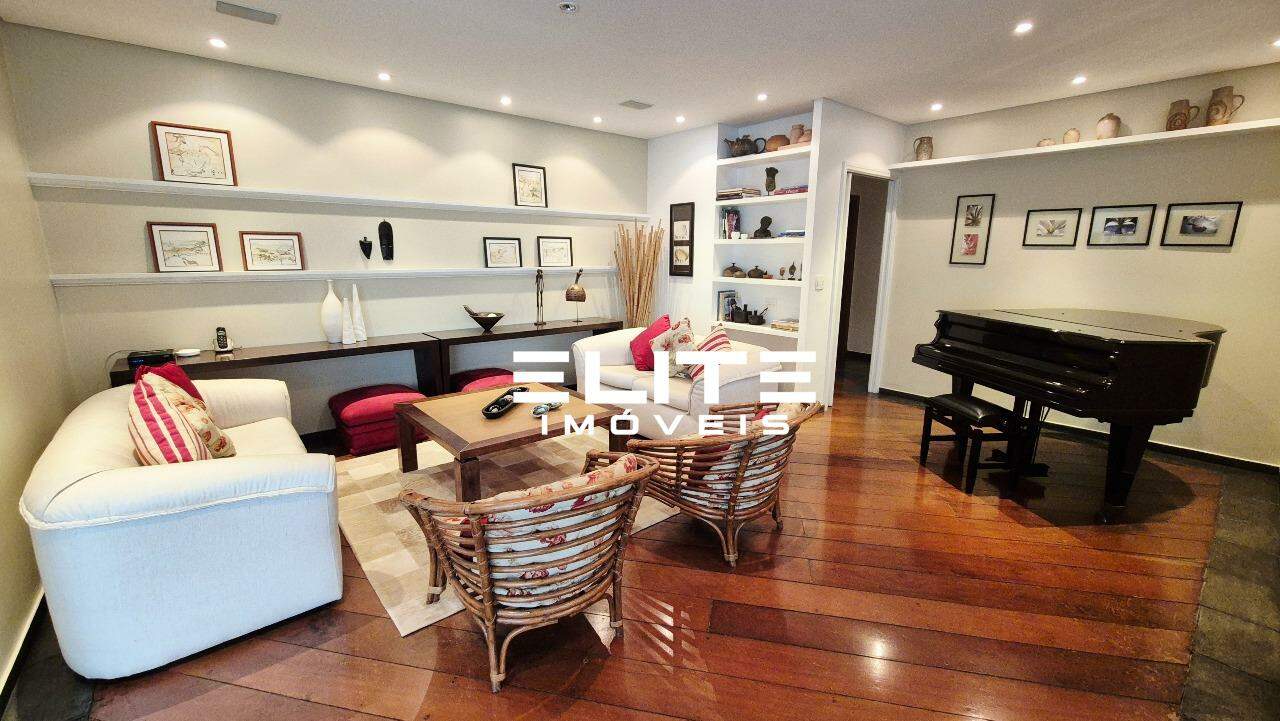 Apartamento à venda no Bairro Jardim: 