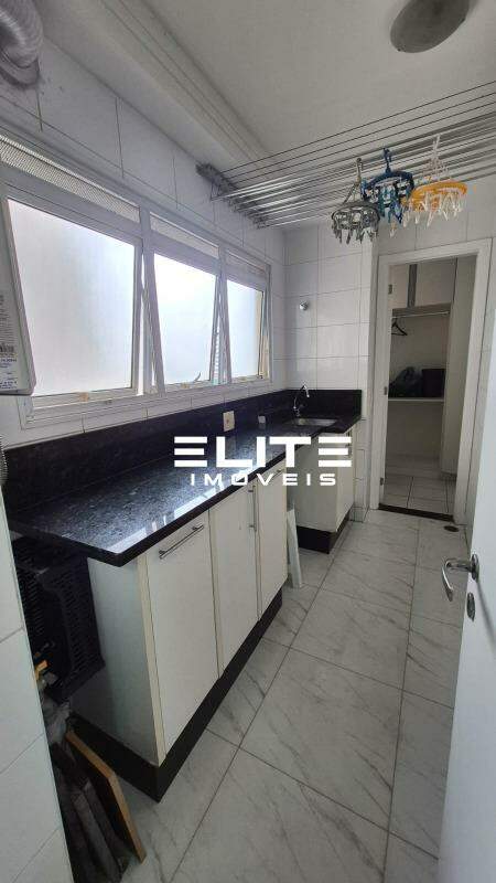 Apartamento para aluguel no Bairro Jardim: 