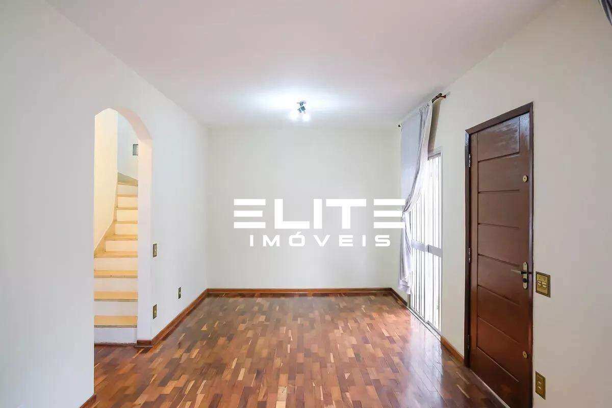 Sobrado à venda no Campestre: Living