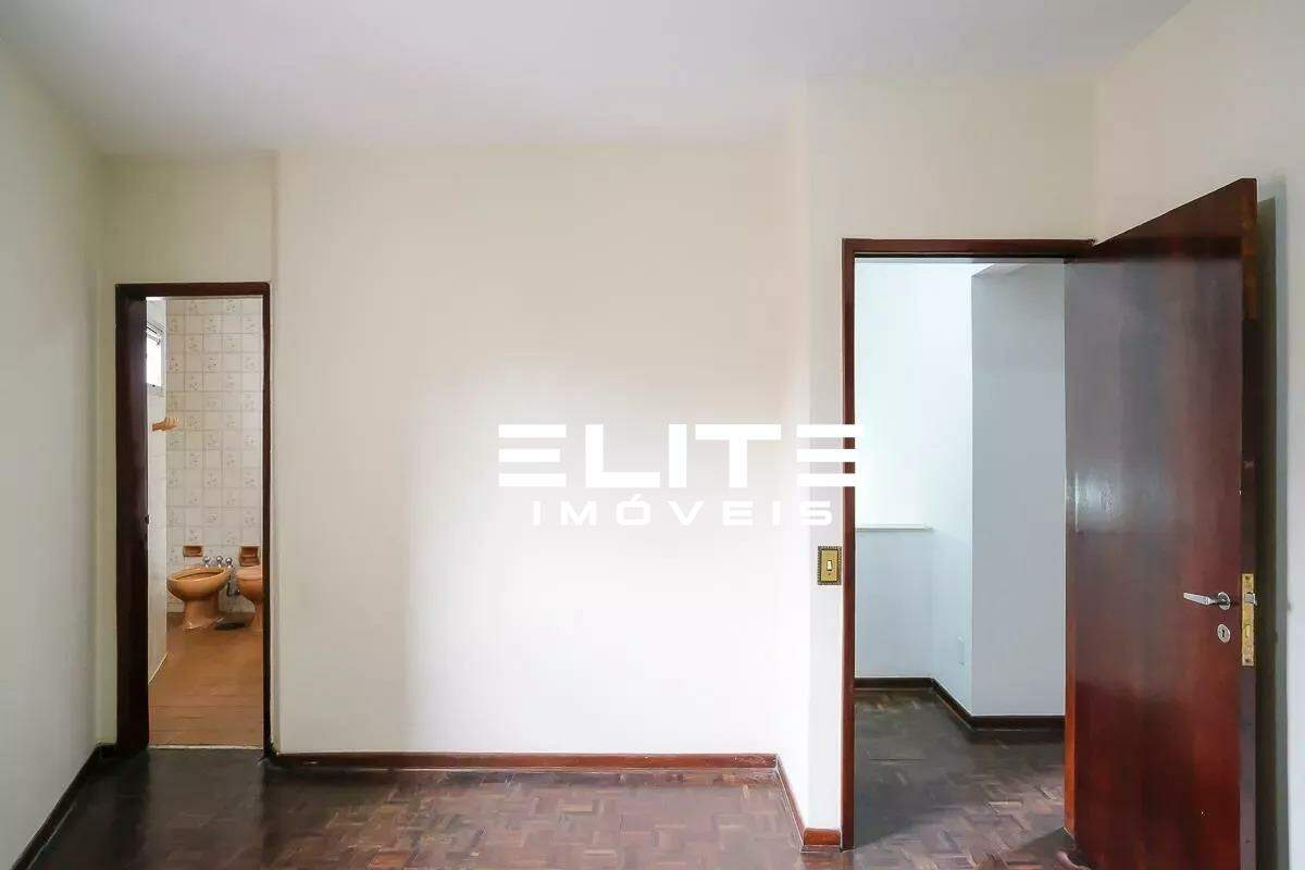 Sobrado à venda no Campestre: Suíte 