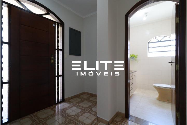 Sobrado para aluguel no Bairro Jardim: 