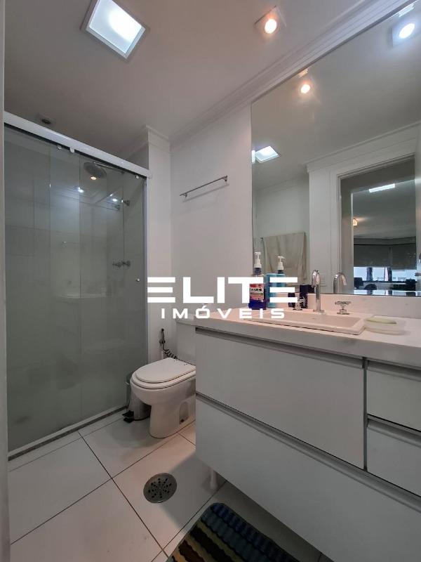 Apartamento para aluguel no Bairro Jardim: 