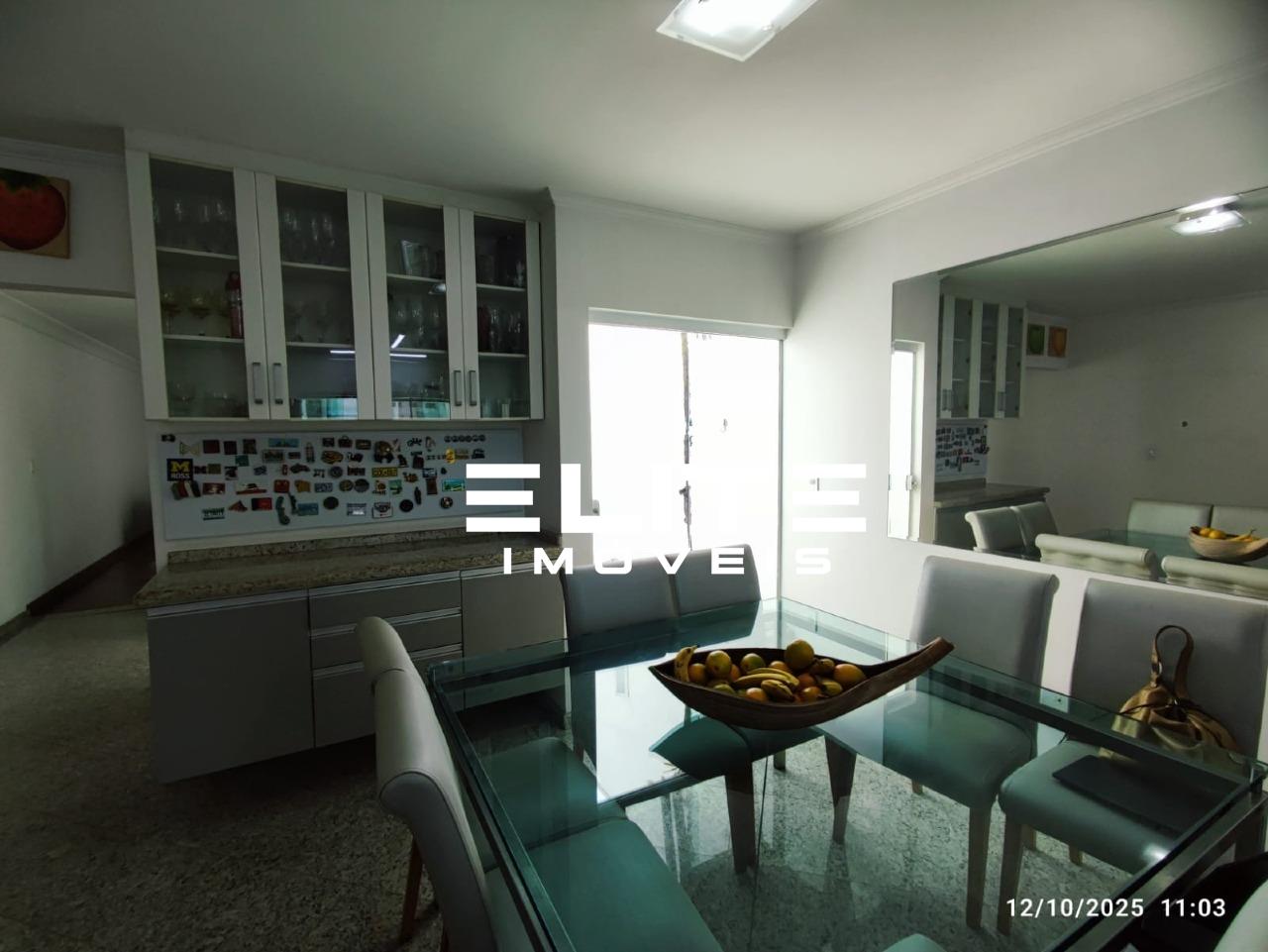 Sobrado à venda no Vila Gilda: 