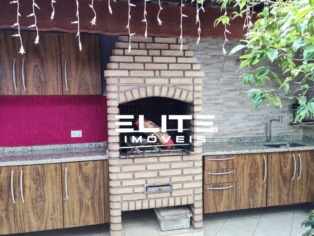 Sobrado à venda no Vila Gilda: 