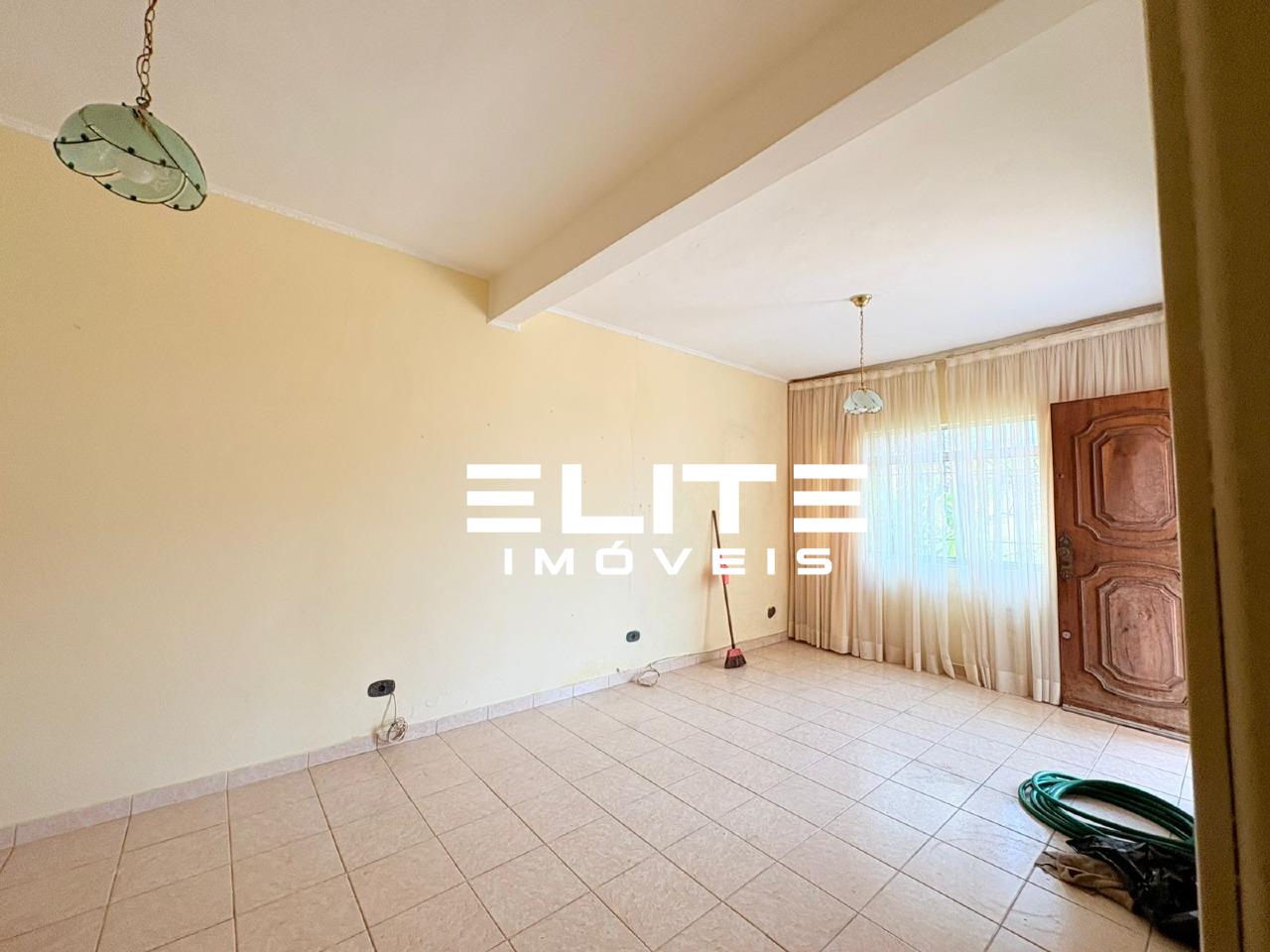 Casa à venda no Jardim Paraíso: 